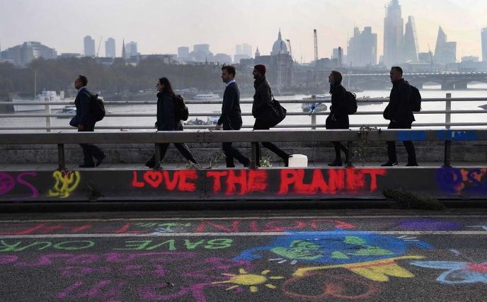 300 detenidos por reclamar medidas contra el cambio climático