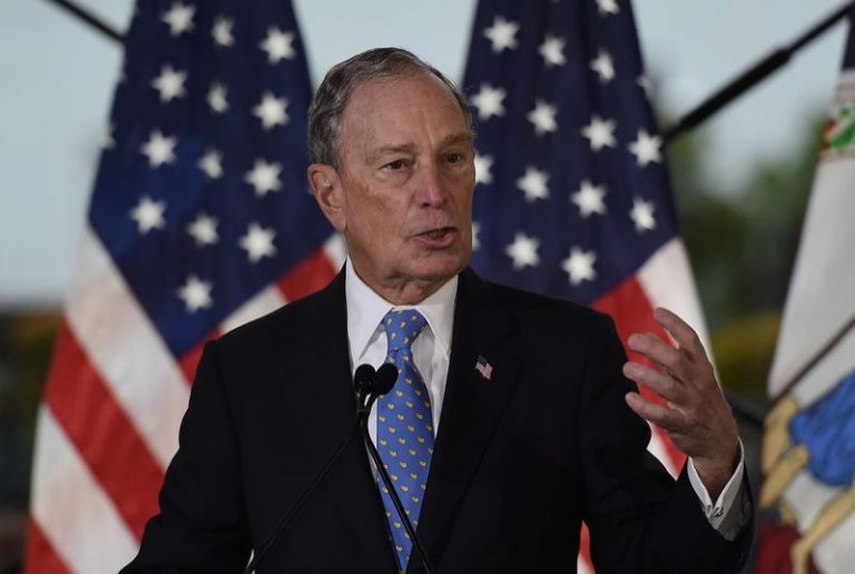 Bloomberg: blanco de sus rivales demócratas en Nevada