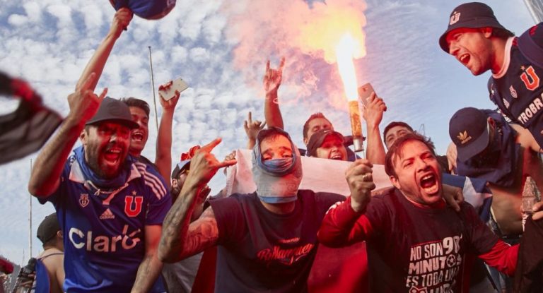 Barras bravas chilenos se suman a las protestas