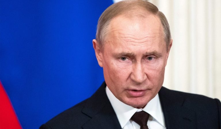 Corte Constitucional rusa aprueba la reforma de Putin