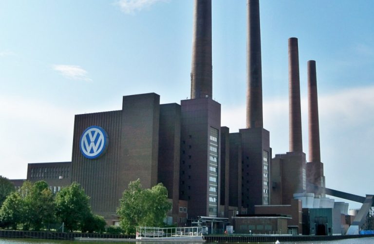 Justicia británica dictamina que Volkswagen usó software ilegal