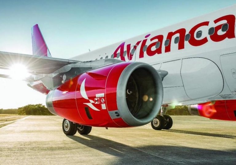 Colombia sale al rescate de Avianca con millonario préstamo