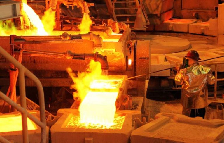 Chile: economía cayó 15,5% en mayo y retrocedería 13%