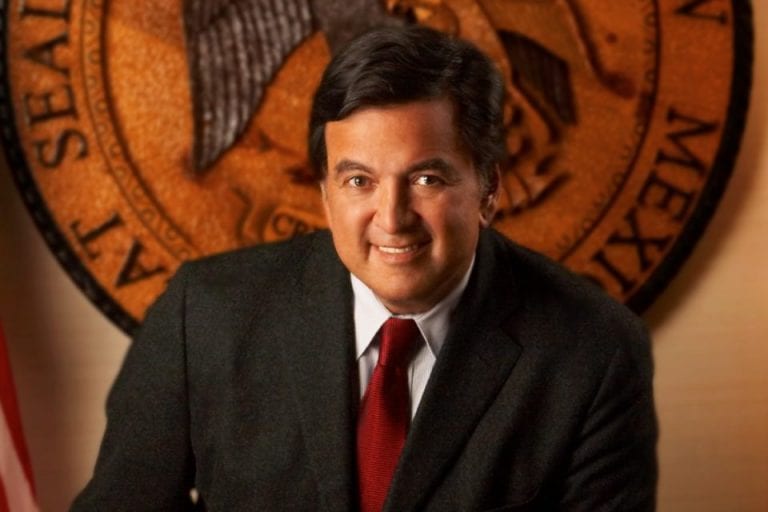 Diplomático busca liberación de estadounidenses presos