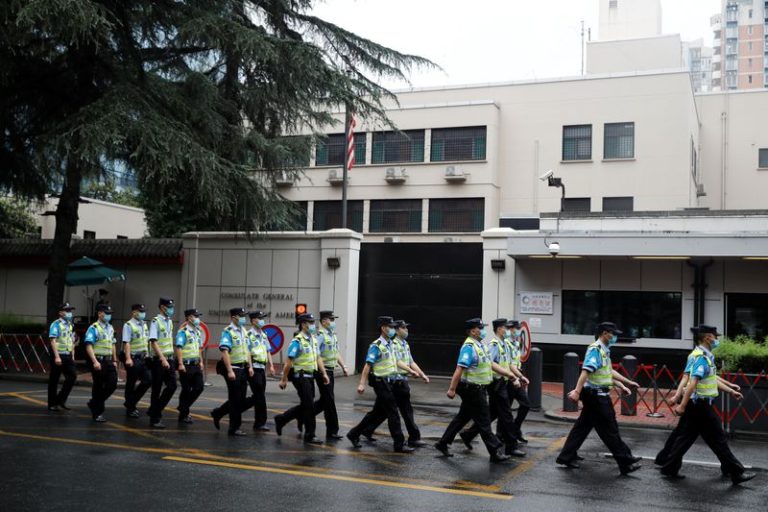 Fuertes medidas de seguridad en consulado de EEUU en Chengdu