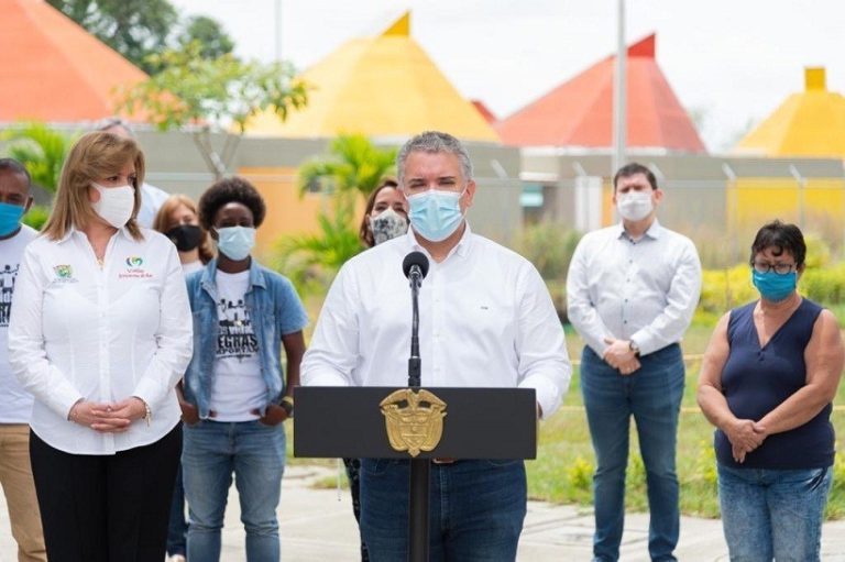 En Colombia no hay «masacres» hay “homicidios colectivos”