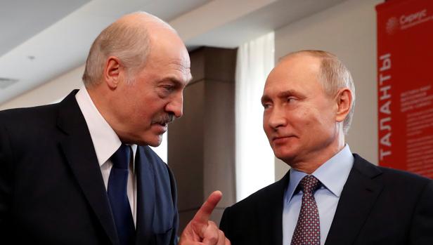 Putin y Lukashenko se reunirán en Moscú