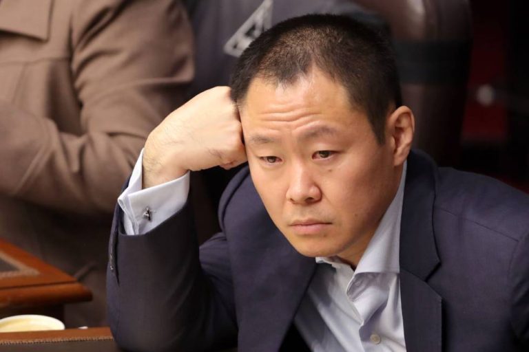 Justicia peruana prohibir salir del país a Kenji Fujimori