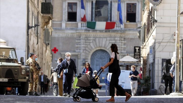 Lombardía es de nuevo el epicentro de la pandemia en Italia