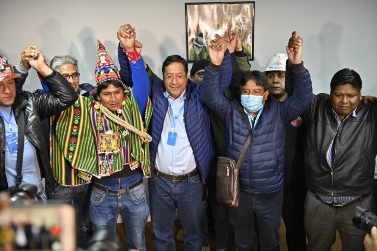 Candidato del MAS gana en primera vuelta en Bolivia