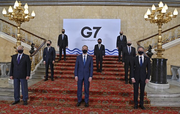 G7