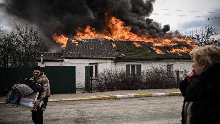 Rusia acusa a EEUU de tener armas biológicas en Ucrania