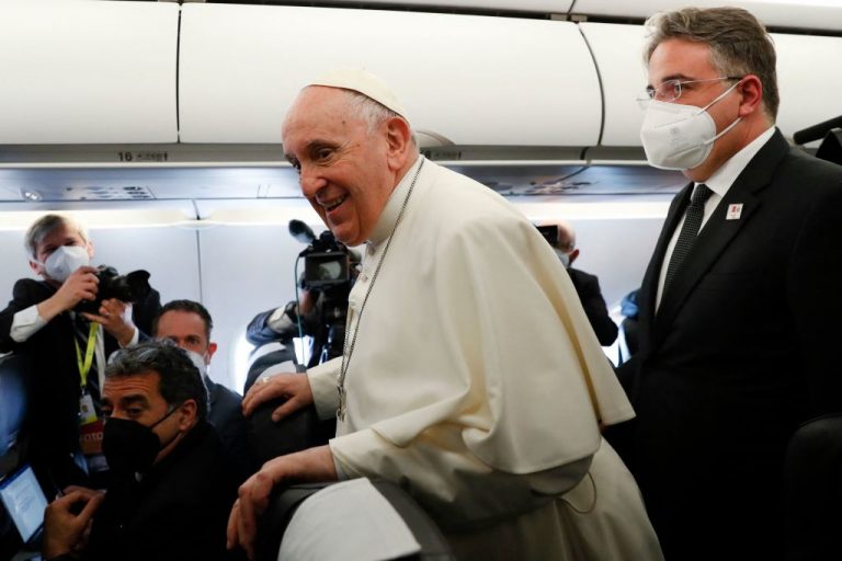 El papa Francisco habla de posible visita a Ucrania