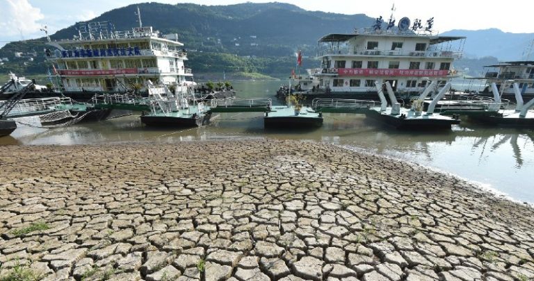 China intenta proteger sus cultivos de la sequía