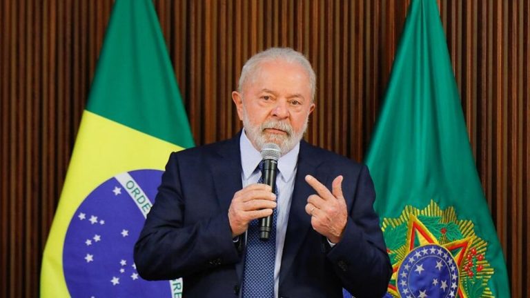 Lula en guerra con el Banco Central por tasa de interés