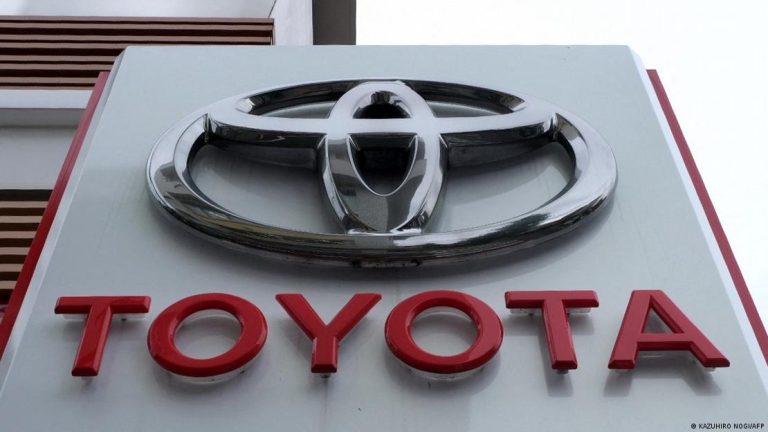  Japón investiga la sede central de Toyota por irregularidades