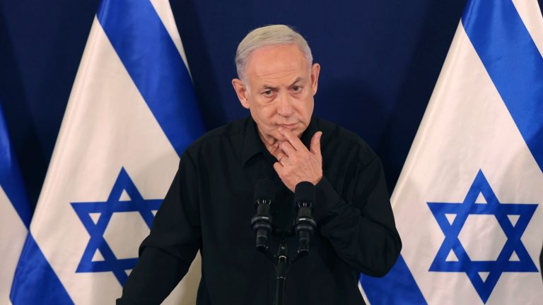 Netanyahu viaja a EEUU, tras abandono electoral de Biden