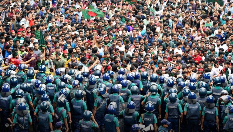 Más de 500 detenidos en Bangladés: continúa la tensión