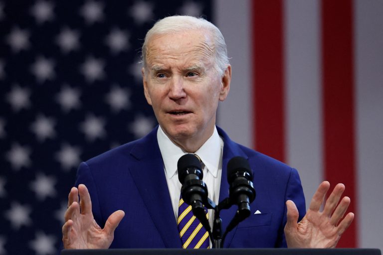 Biden insta a «bajar la temperatura» tras triunfo de Trump