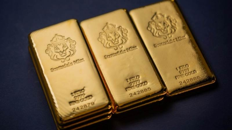 Oro rompe los u$s2.700 por temor geopolítico