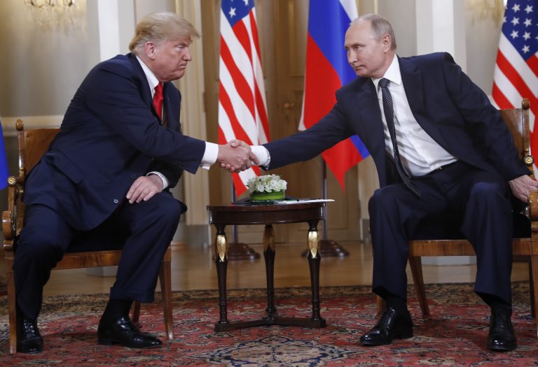 Trump da un respiro a la economía rusa tras tres años de guerra