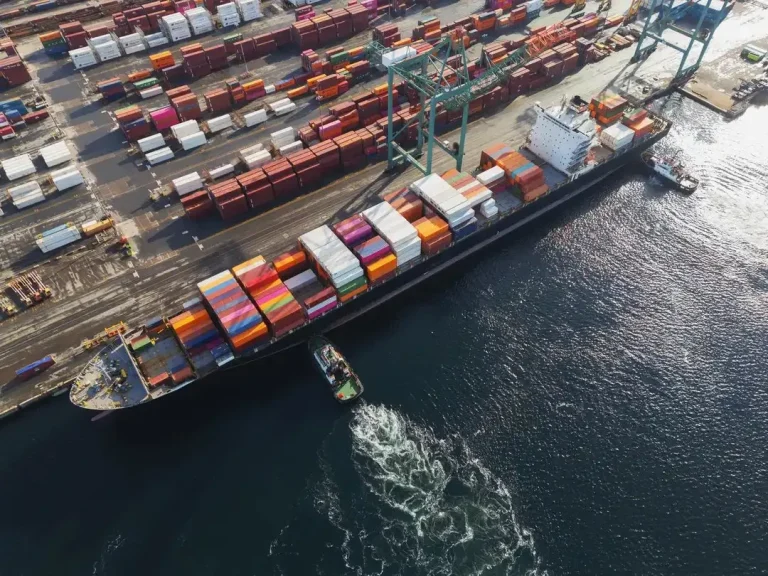 EEUU reduce al 54% el arancel “de minimis” sobre pequeños paquetes provenientes de China
