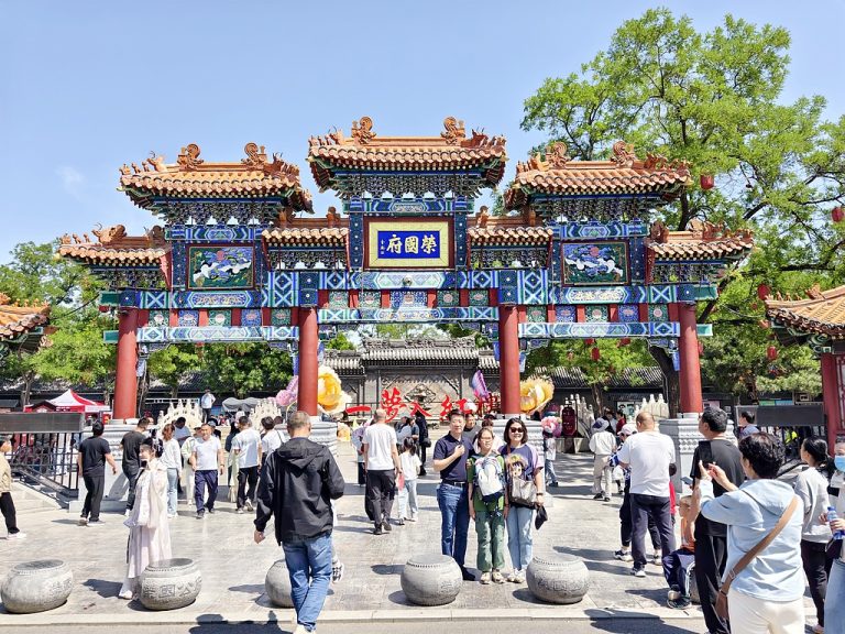 El gasto por vacaciones en China sube, pero la guerra comercial afecta al sector servicios