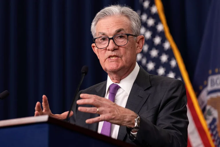 Powell dice que no se puede ser preventivo con la política de tasas ahora mismo
