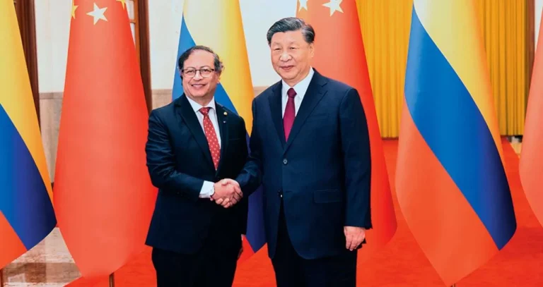 Petro firmará la ruta de la seda, la estrategia comercial impulsada por china