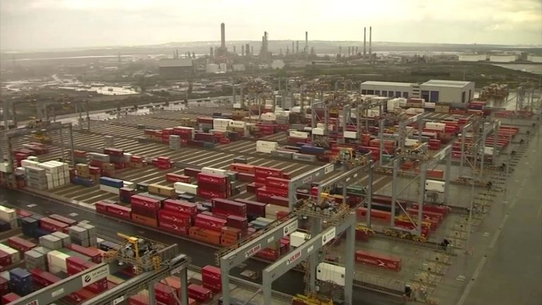 La economía del Reino Unido sufre su mayor contracción desde 2023 debido a los aranceles de EEUU