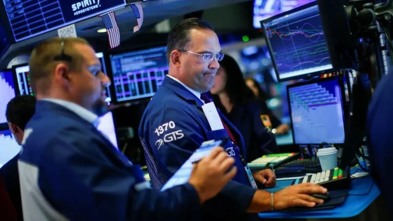 Futuros caen tras resultados limitados en las negociaciones comerciales entre EEUU y China