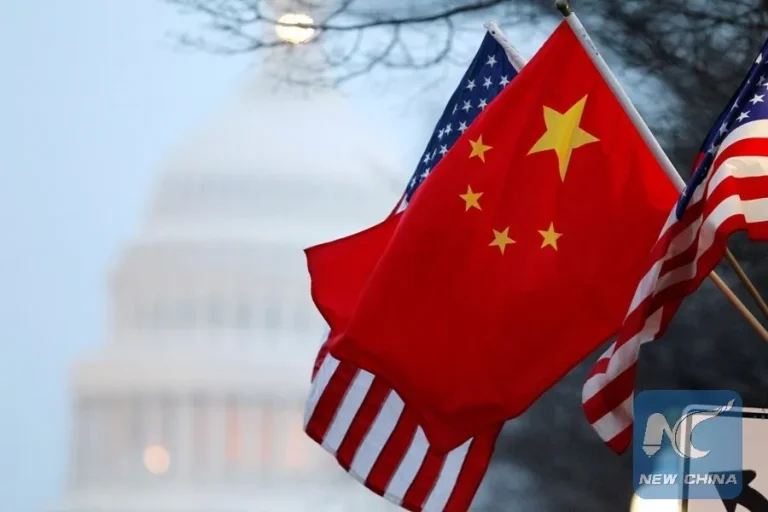 Asesor chino advierte que “se acaba el tiempo” para organizar una cumbre entre Xi y Trump