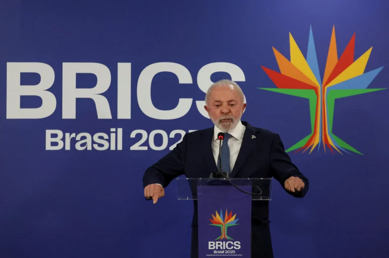 Lula dice que no aceptará órdenes de Trump y califica los aranceles como un chantaje