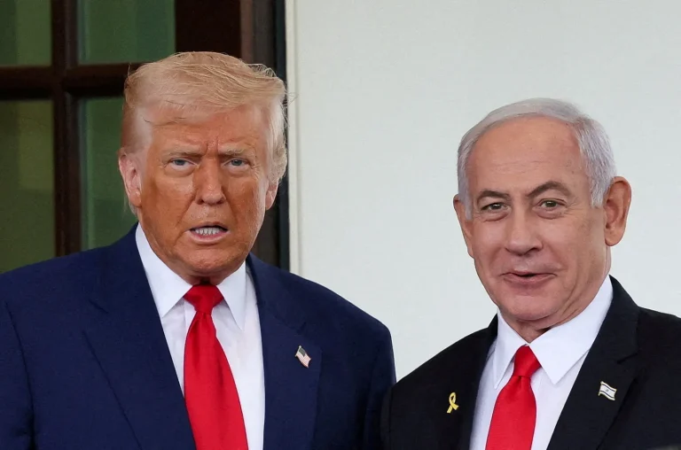 Netanyahu se reúne con Trump en la Casa Blanca mientras Israel y Hamas discuten un alto el fuego