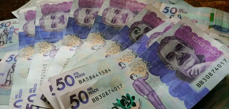 Rally del peso colombiano complica las decisiones de política monetaria