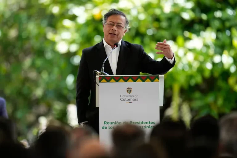 Gobierno de Colombia inyecta dólares al mercado cambiario con fondos de operaciones swap