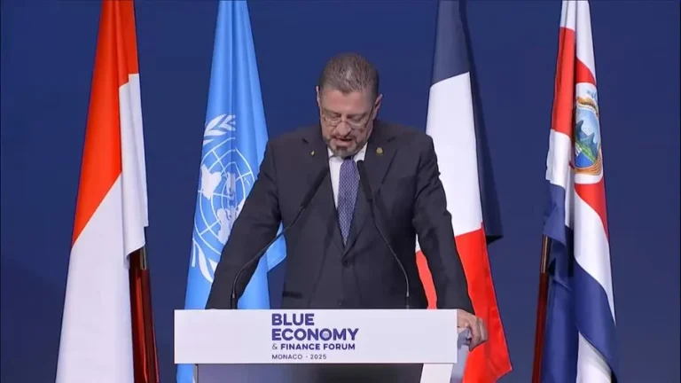 Costa Rica ante crisis inédita: posible juicio a su presidente por presunta corrupción