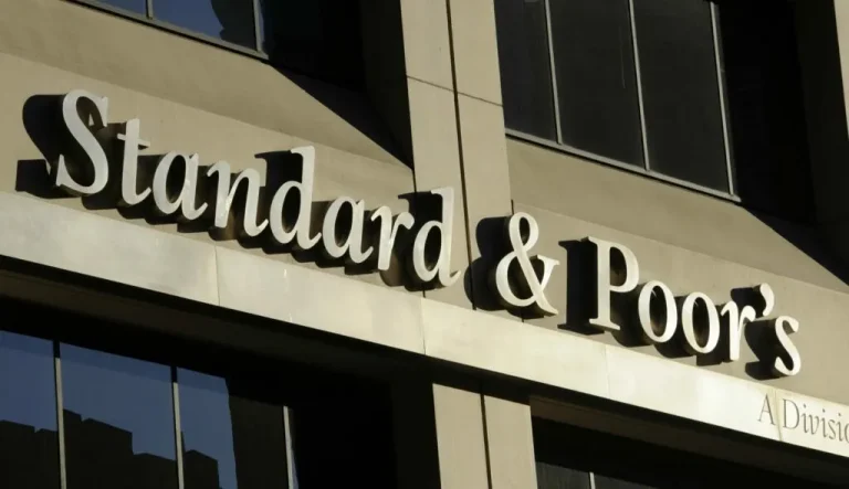 S&P ratifica la calificación de México en grado de inversión