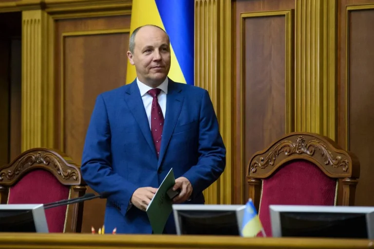 Ucrania sospecha que Rusia asesinó al ex presidente del Parlamento