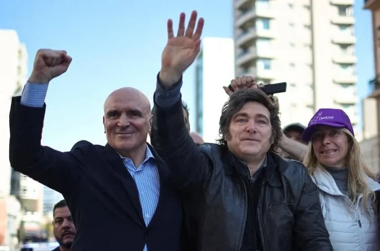 El candidato de Milei se retira de la carrera tras revelarse vínculos con un narcotraficante