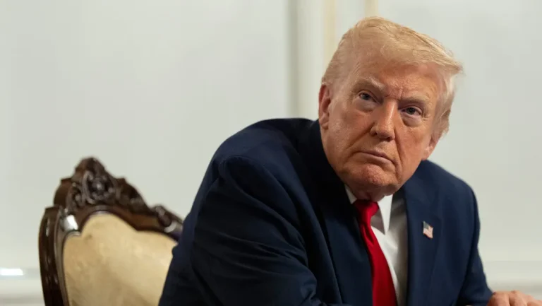 Trump amenaza a Honduras con “consecuencias graves” en medio del empate electoral