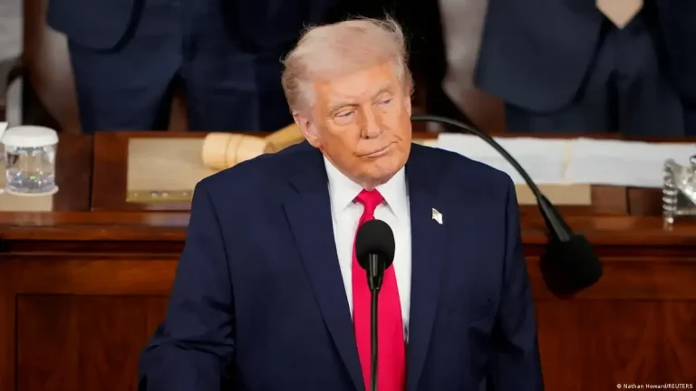 Denuncian ocultamiento de archivos Epstein sobre Trump