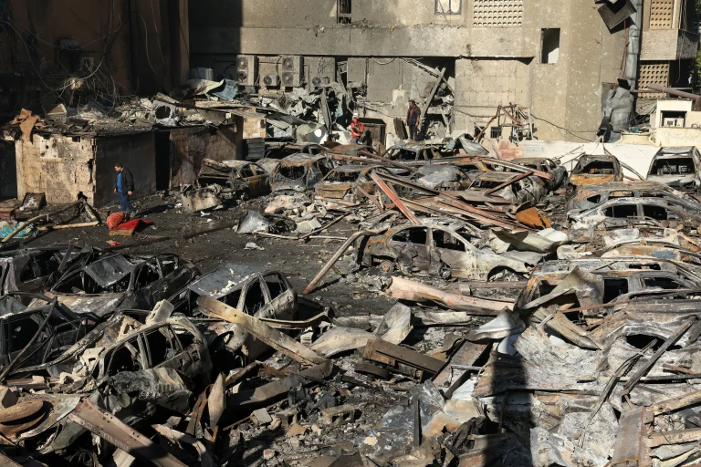 Israel lanza nuevos ataques sobre Líbano y pone en riesgo la tregua