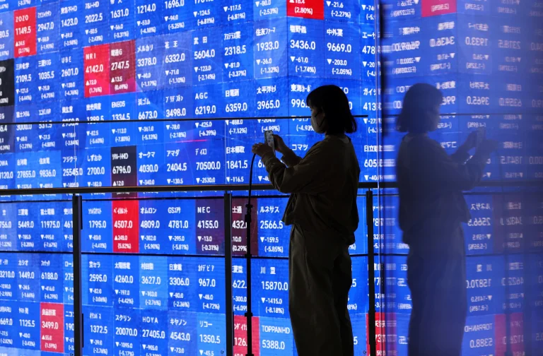 Tensión en los mercados: sube el petróleo y crece la incertidumbre tras amenazas de Trump a Irán