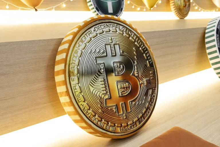 La industria cripto vuelve a sus viejos excesos mientras Wall Street enfría el entusiasmo