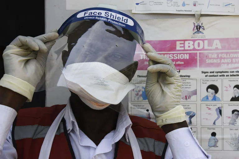 Qué hay que saber sobre el brote de ébola tras la alarma global lanzada por la OMS