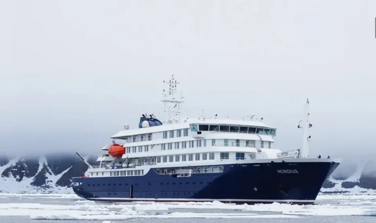 Hantavirus: detectan dos nuevos contagios mientras España completa la evacuación del crucero afectado