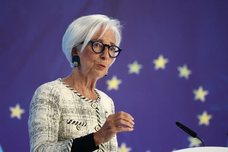 Lagarde advierte que las stablecoins en euros representan riesgos para los bancos y la política monetaria