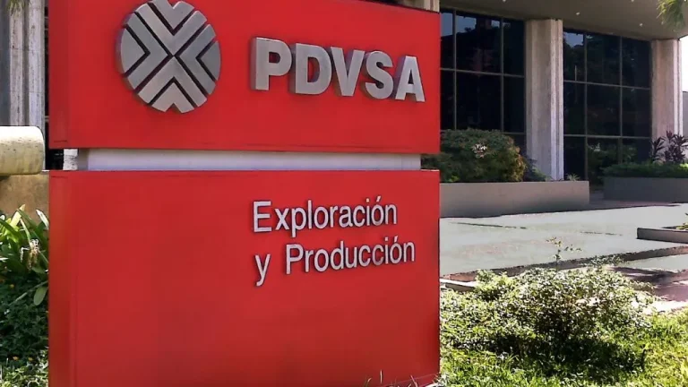 EEUU habilita asesoría para reestructurar la deuda de PDVSA, pero mantiene el veto a operaciones clave