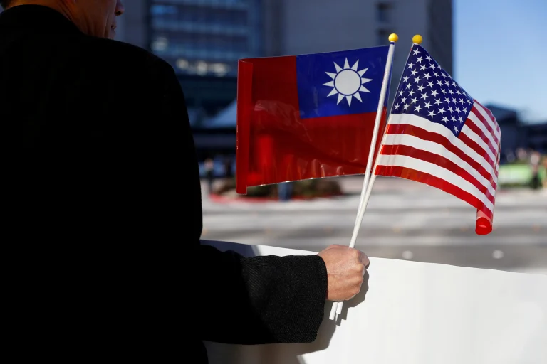 Taiwán teme “sorpresas” sobre la isla en la cumbre entre Trump y Xi en Beijing